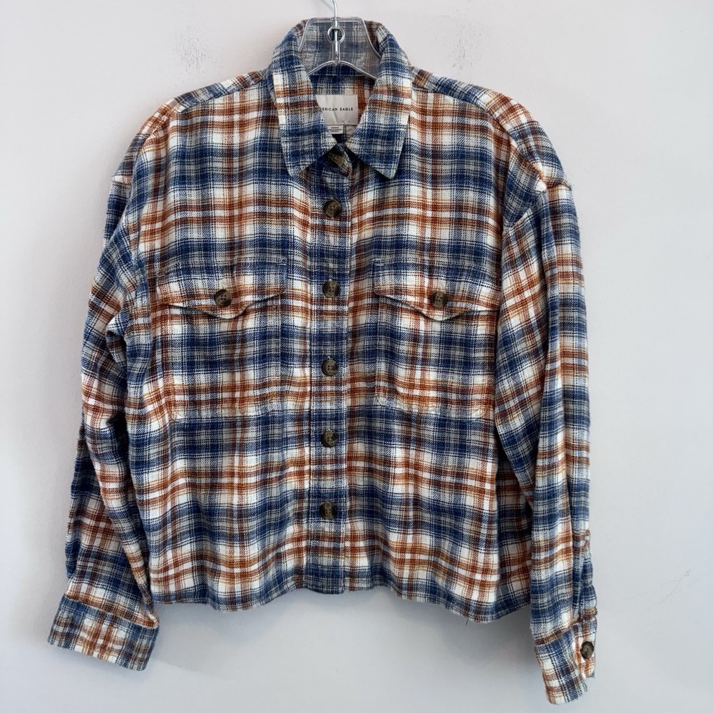 American Eagle Flannel Shirt Womens M Blue Brown Plaid Shacket Crop